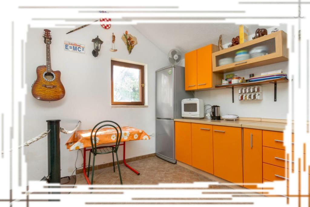 Hostel Oktarin คาชเตลา ภายนอก รูปภาพ